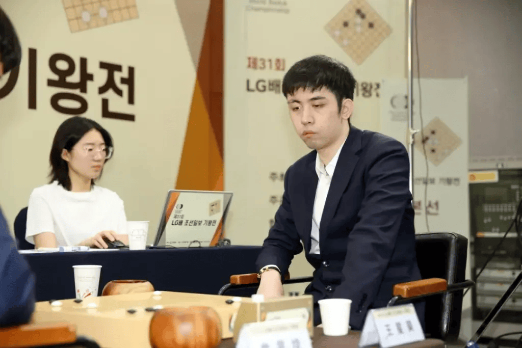 逆转夺下LG杯世界冠军，当年的顽童已成中国围棋的领军人物